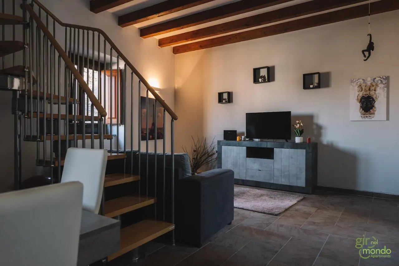 Giro Nel Mondo Apartments Catania Italy
