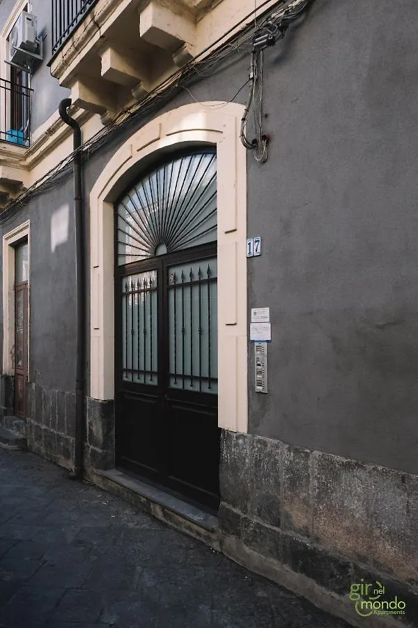 Giro Nel Mondo Apartments Catania
