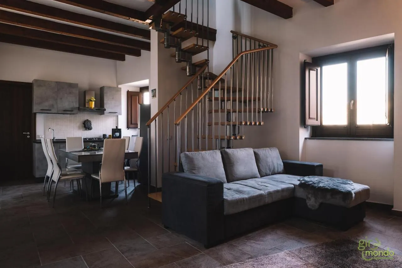 Giro Nel Mondo Apartments Catania Italy